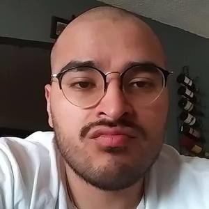 Meet your Posher, Roberto